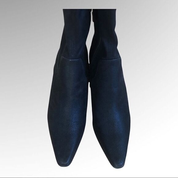 Donald J Pliner Black Suede Knee High Lola Boots, Size 8M New Without Box - Picture 4 of 9